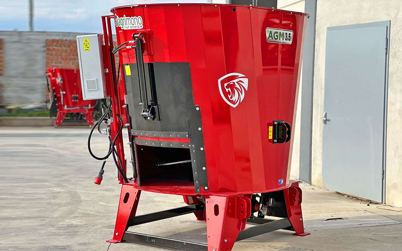 Mélangeuse stationnaire a vis vertical